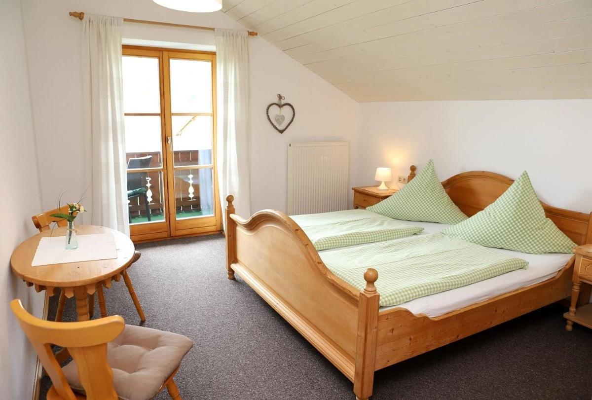 Gaestehaus Cafe Habersetzer Schwaigen Екстер'єр фото